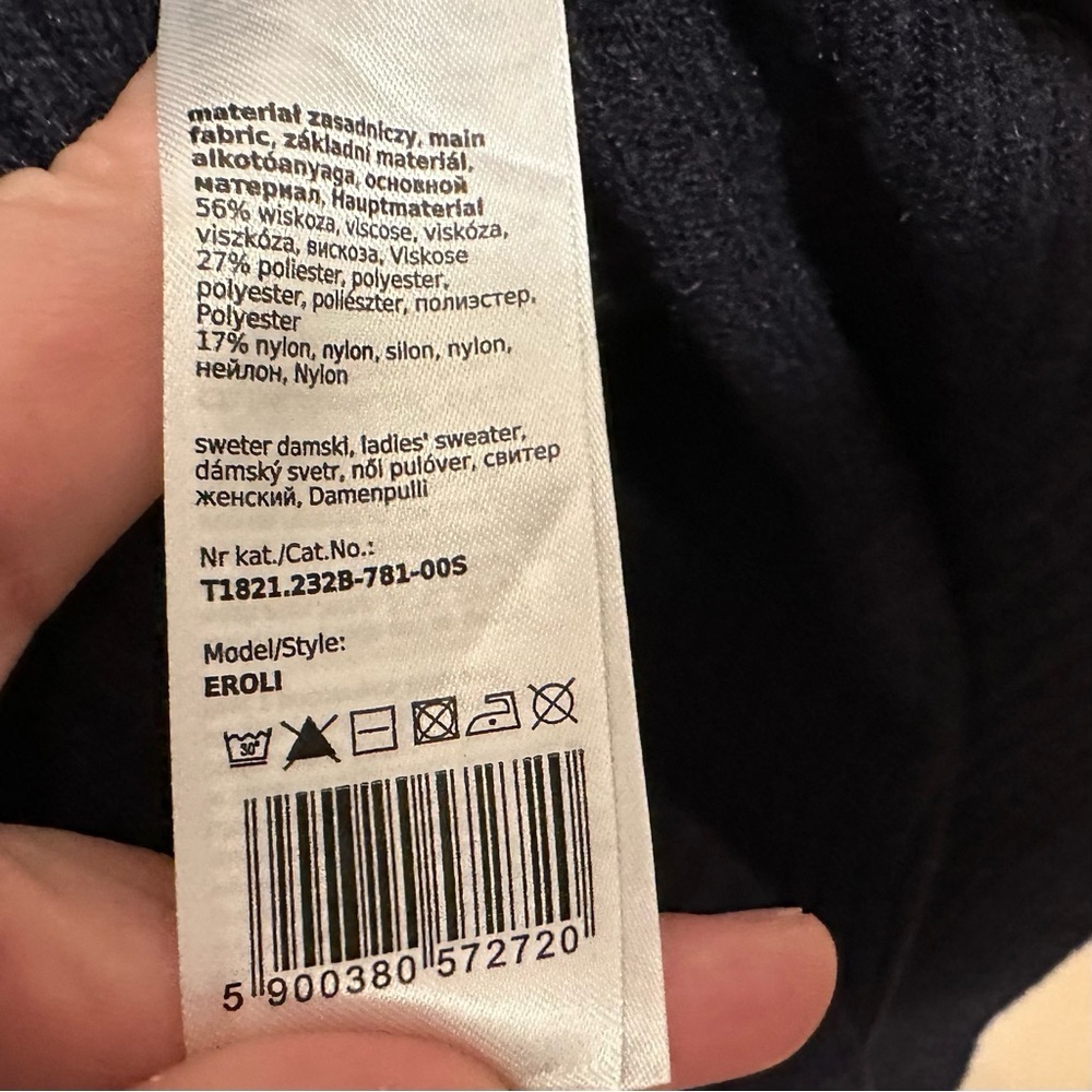 Tatuum Eroli Structured Sweater S Ribbed Asymmetric Hem NWT Navy Blue Dolman - Picture 10 of 11